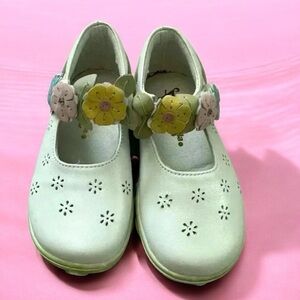 Nicoletta White Leather Flower Mary Jane Flats Made in Italy Kids Sz 8.5